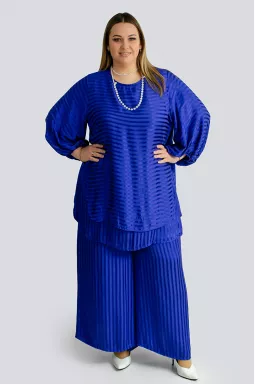 Костюм атласный больших размеров