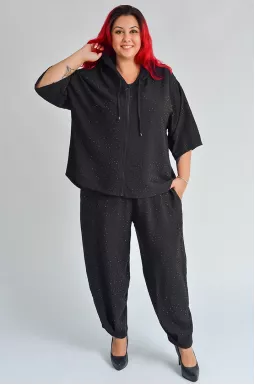 Костюм - брюки со стразами на молнии больших размеров