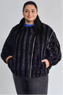 Косуха из экомеха с отстегивающимися рукавами больших размеров