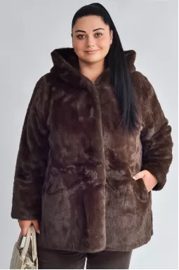 Шуба з екохутра з капюшоном і кишенями великих розмірів
