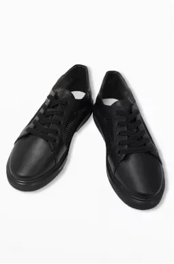 Кросівки з сіткою великих розмірів