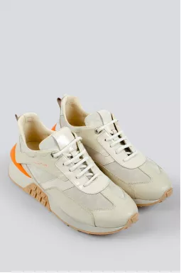 Комфортні бежеві кросівки великих розмірів