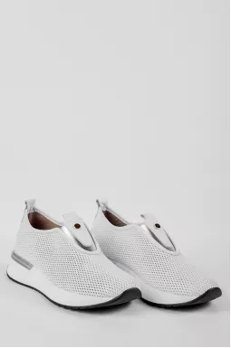 Кроссовки белого цвета с серебристым акцентом больших размеров