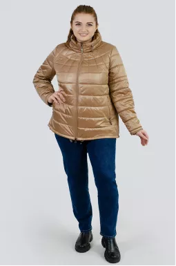 Легкая короткая стеганная куртка больших размеров