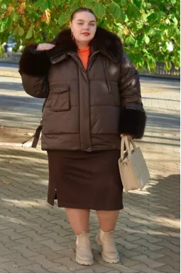 Куртка тепла з хутром великих розмірів