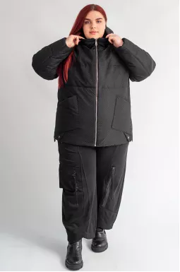 Куртка короткая с графическим принтом больших размеров