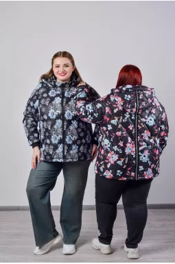 Куртка короткая с цветным принтом и стразами больших размеров