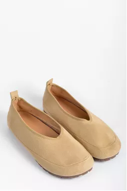 Мокасины из экозамши с рельефной подошвой больших размеров