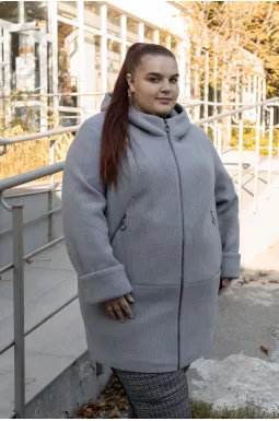 Полупальто букле на молнии с капюшоном супер батал