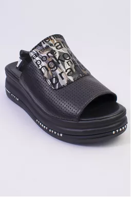 Босоніжки на платформі великих розмірів