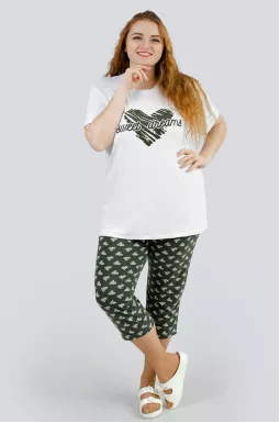 Трикотажная пижама футболка и капри супер батал