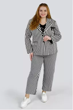 Піджак в смужку великих розмірів