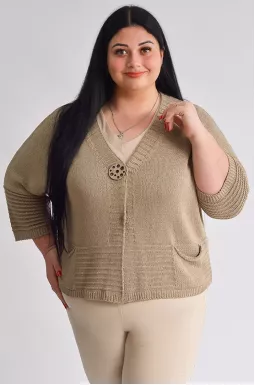 Жакет вязаный с украшением больших размеров