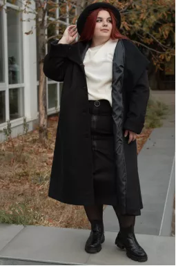 Однотонное пальто с поясом супер батал