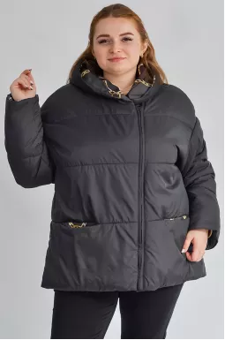 Куртка из плащевки с вшитым капюшоном больших размеров