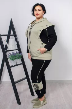 Стильный прогулочный двухцветный костюм супер батал