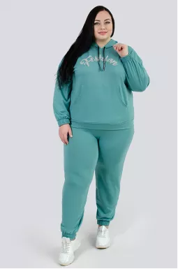 Трикотажный прогулочный костюм с декором больших размеров