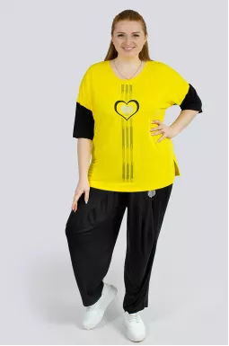 Прогулочный костюм с принтом и стразами больших размеров