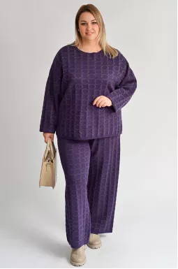 Прогулочный костюм с геометрическим мотивом и блестящими акцентами больших размеров