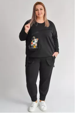 Прогулянковий костюм з креативними акцентами великих розмірів