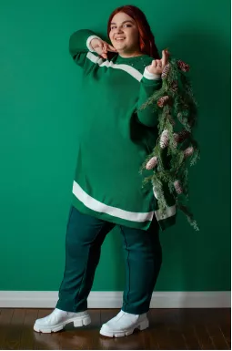 Джемпер довгий з перлинами та стразами батал