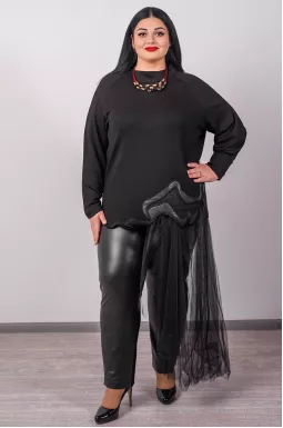 Свитшот черного цвета с фактурными деталями больших размеров