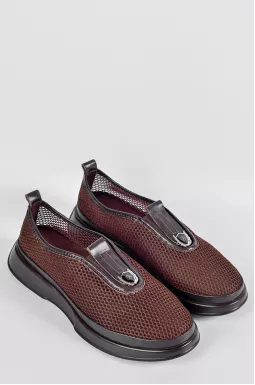 Сліпони з сітчастим дизайном в шоколадному кольорі великих розмірів