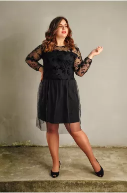 Платье нарядное короткое батал