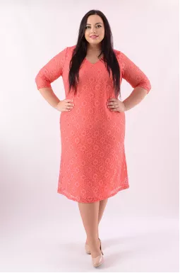 Яркое платье миди гипюр супер батал