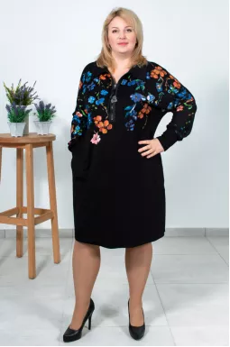 Платье футляр с цветочным принтом батал