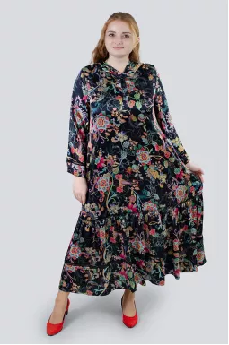 Атласное платье макси в растительный принт батал