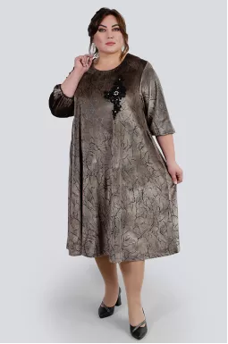 Велюровое платье миди в принт супер батал