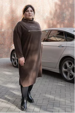 Сукня міді рубчик декорована блискавками батал