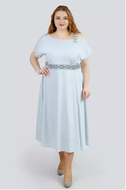  Невероятное платье с вышивкой больших размеров