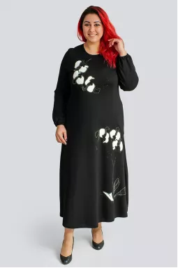 Чорна сукня максі з декором великих розмірів