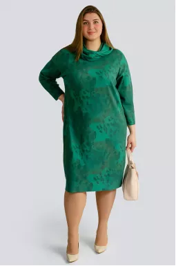 Сукня в'язана з хомутом великих розмірів