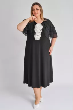 Платье миди черное с декором больших размеров