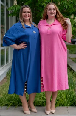 Платье миди жатка с украшением больших размеров