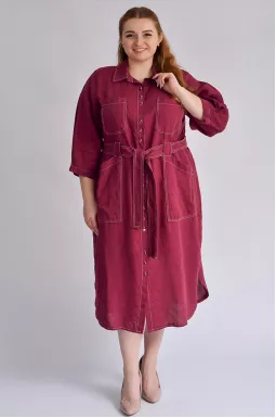 Платье с поясом в сливовом оттенке больших размеров