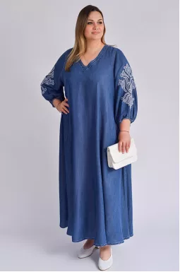 Платье макси цвета деним с вышивкой больших размеров