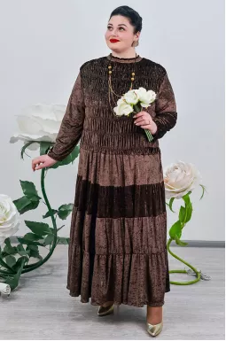 Коричневое платье-двойка с мягкой велюровой фактурой больших размеров