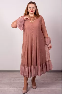 Сукня міді в пудровому відтінку з гіпюровою фактурою великих розмірів