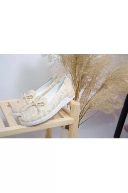 Туфлі з перфорацією закриті великих розмірів