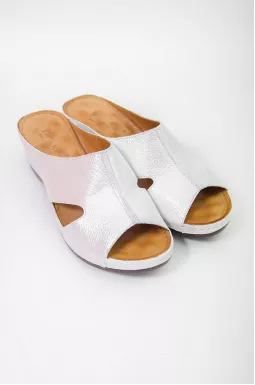 Шлепанцы  больших размеров