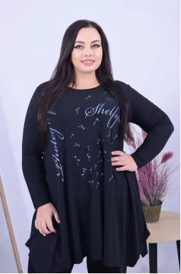 Зручна трикотажна туніка батал