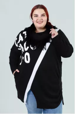 Туника черно-белая с воротником-хомутом супер батал