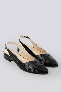 Елегантні чорні слінгбеки великих розмірів