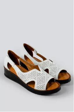 Босоніжки білі на танкетці великих розмірів