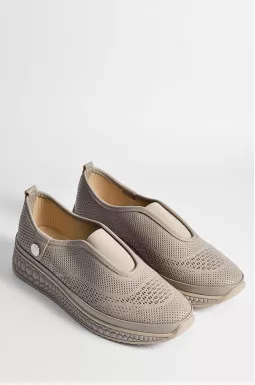Туфлі з перфорацією на широкі ніжки великих розмірів