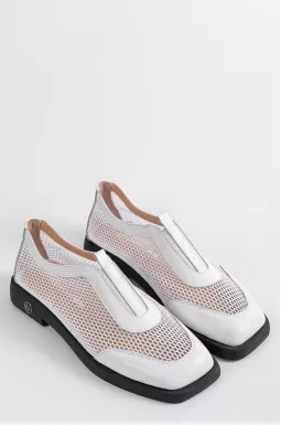 Туфли белого цвета с сеткой и кожаными вставками больших размеров